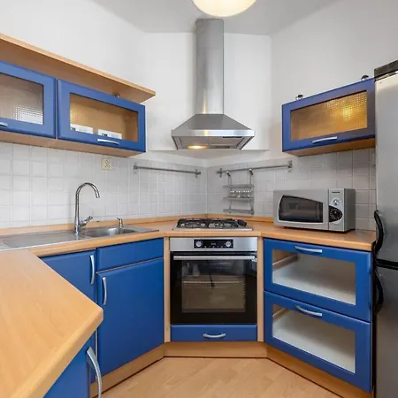 דירה Quiet And Cozy In Old Town - Free Parking *
