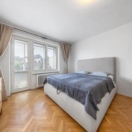 Quiet And Cozy In Old Town - Free Parking Bratislava