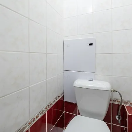 Quiet And Cozy In Old Town - Free Parking Apartament